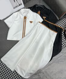 24 Women's Two Piece Dress T-shirt Zipper Coat T-shirt Half Skirt Set/contrasting leather design set for front placket319