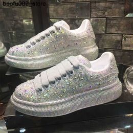 Casual Shoes 2024 Autumn walking shoes women platform pumps Rhinestones Thick-soled White flat Shoes Shining Crystal Trend Casual Sneakers Q240320