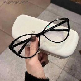 Sunglasses Sunglasses Cat Eye Triangle Frame Anti-Blue Light Glasses Classic Men Women Reading Eyewear Retro Transparent Eyeglasses Y240320