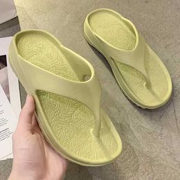 Slippers New Thong Flip Flops Women Platform Summer 2022 Thick Sole Beach Slides Clip Toe Arch Support Wedges Sandals014AP4 H240322