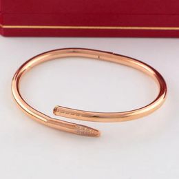 Klassischer Stil, Just a Nail-Armband, Designer-Armreif, Roségold-Schmuck, extravaganter Trend, unveränderliche Farbe, hochwertige Armbänder aus Titanstahl für Damen und Herren