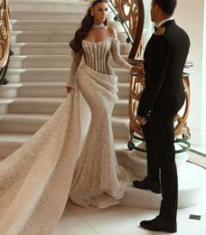 2024 Dubai Arabic Mermaid Wedding Dress Off Shoulder Long Sleeves Sequins Beads Bridal Gowns Custom Made Sweep Train Vestidos De Novia