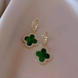 Designer Earrings Four-leaf Clover Earring for Women Senior Classics Small Fragrant Wind Earrings New Clover Ear Ring 18k Gold Light Luxury Flash Mens Earloop