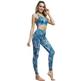 High Quality Women Tracksuits with Sublimated Design Sports Wear Yoga Suits Customised