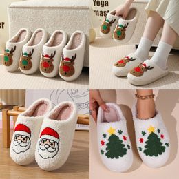 Winter Men's and Women's Slippers Soft and Warm Indoor Cotton Slippers Jeremiahv Designer High Quality Fashion Cartoon Elk Flat Bottom Cotton Slippers GAI