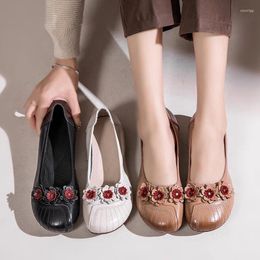 Dress Shoes 2024 Spring Flat Sole Single Genuine Leather Soft Flower Dance Middle And Elderly Mom