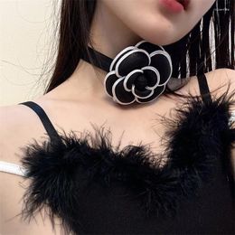 Chains Necklace Female Flower Camellia Accessories Autumn And Winter Retro