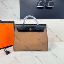 2024 Womens Bag Luxury Designer Men Handbag Classic Cross Lock Bags Fashion Leather Waterproof Canvas Bag