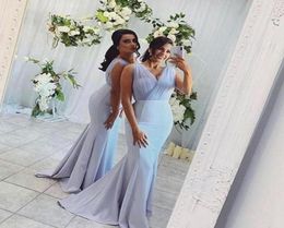 2020 Baby Blue Mermaid Bridesmaid Dresses Long V Neck Pleats Sleeveless Satin Maid of Honour Dress Sweep Train Satin Wedding Party 8529440