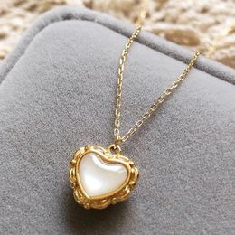 Pendant Necklaces Design Stainless Steel Cute Heart Fritillaria Fashion Chain Birthday Party Jewelry Gift