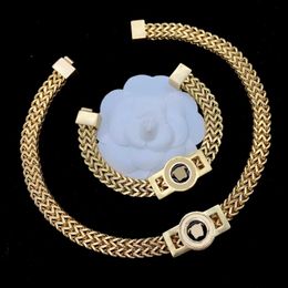 Luxury designer 18k gold Chokers Necklaces Pendants Fashion charm Jewellery set for women's party birthday gift Jewellery