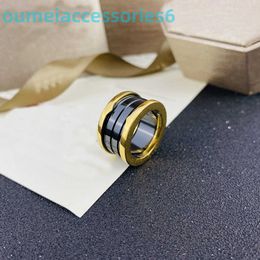 2024 Jewellery Designer Brand Band Rings Ceramic Spring Non Fading Couple Fashion Wide Charity Matching Ring