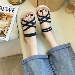 Slippers 2023 Summer New Korean Edition Womens Roman Fairy Style Flat Bottom Student Line Sandals H2403252