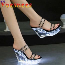 Dress Shoes 2022 New Slippers LED Glowing Luminous Clear Woman Sandals Hyaline Wedges Waterproof Platform Wedding Heels Stripper H240325