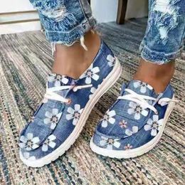 Casual Shoes 2024 Fashion Ladies Canvas Floral Pattern Spring Suit Round Toe Flat Lightweight Printing Large Size