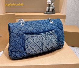 Shoulder Bags Wholesale Denim Maxi Jumbo Classic Flap Quilted Meatlasse Chain Crossbody Luxury Designer Fashion Street Cool Large Capacity Fashion Bags356