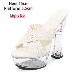 Dress Shoes LED Light Up Transparent High Heels 15CM Square Heel Summer Sandals Womens Platform Luminous Club Fashion Weave Slippers H240321UZHOKXLN