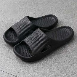 Terlik Kadın Ev Yaz Sandaletleri Kadın Ayakkabı Terlik Anti-Slip Yumuşak İç Mekan Açık Plaj Kat New08 H240322