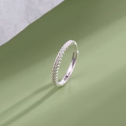 New Trendy and Niche Design High Grade Sensory Element Index Finger Ring Adjustable Hand Jewelry