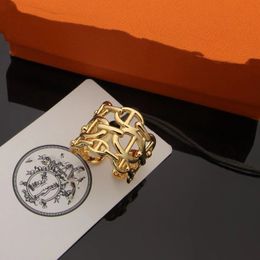 Luxury new ring fashion creative jewelry enamel ladies men s designer letter ring ladies party wedding couple gift