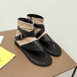 Chic Summer Sandal Large Flat Bottom Pinch Toe High Roman Belt Buckle Sandals Personalised For Women Sandles Heels 240228