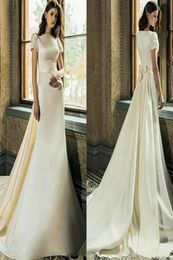 2019 Newest Slim Mermaid Wedding Dresses Bridal Gowns With Detachable Train Short Sleeve European Fashion Robe De Marriage Customi1226349