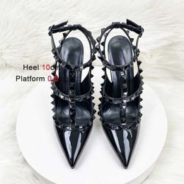 Dress Shoes Black Summer Roman 2023 New Womens Rivet High Heels Sexy Feet Bare Belt 12CM Pointed Sandals Plus Size Elegant Lady Pumps H2403256