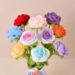 Decorative Flowers 1pc Knitted Flower Rose Tulips Fake Artificial Bouquet Hand-woven Knitting Crochet Home Table Decoration Wedding Gift