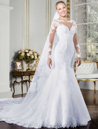 Elegante Langarmweiß weißer Spitzengarten Brautkleider mit Knöpfen Meerjungfrau Scherhal