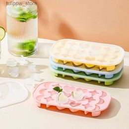 Ice Cream Tools Love Moon Ice Box With Lid Ice Boll Hockey Homemade Ice Cube Mould Ice Maker DIY Silicone Ice Tray Gifts Kitchen Tool Accessories L240319