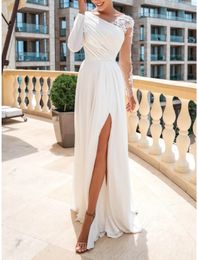 Elegancka koronkowe sukienki ślubne z długim rękawem Plaża szyfon ścina szyi szyja watteau