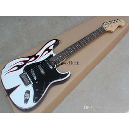 Fábrica personalizada graffiti corpo guitarra elétrica com padrão de chama rosewood fingerboard preto pickguard pode ser alterado