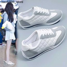 Casual Shoes Womens casual walking shoes summer flat bottomed lace leather high-quality sports shoes fashionable flat bottomed shoes womens sports shoes Q240320