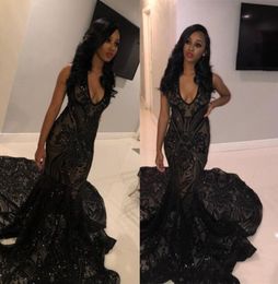 Sexy Deep VNeck Black Prom Dresses 2019 Applqiues Sequins Long Formal Dress Evening Wear Court Train Women Mermaid Party Gowns Cu4269288