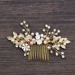 Tiaras Trendy Rhinestone Flower Pearl Hair Comb Bridal Hair Accessories Wedding Headpiece Hair ornaments Bride Hair Jewellery Handmade Y240320