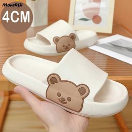 Slippers Summer Women Shoes Beach Slides Cartoon Bear Flip Flops Mens Slipper Indoor Bathroom Anti-Slip Couple Sandals01GA9Q H240322