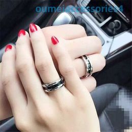 2024 Designer Luxury Brand Jewelry Band Rings Little Red 925 Pure Silver Plated 18k Gold Black Ceramic Narrow Spring Couple Ring