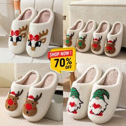 2024 Winter Men's and Women's Slippers Soft and Warm Indoor Cotton Slippers Jacobq Designer High Quality Fashion Cartoon Elk Flat Bottom Cotton Slippers GAI