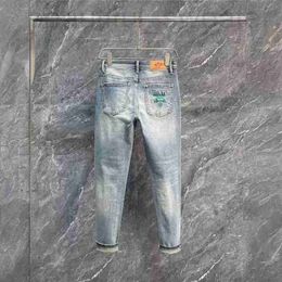 Men's Jeans designer Spring/Summer New Product P Family Fashion Slim Fit Water Wash Pra Letter Flocking Light Color Casual Pants 2JGW