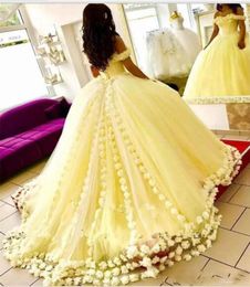 Gorgeous Yellow Quinceanera Dresses Off The Shoulder 3DFloral Appliques Ball Gowns 2019 New Arrival Sweet 16 Dress Cheap Prom Dre4642330