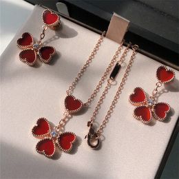 Light luxury designer necklaces earrings jewelry set love shaped golden chain necklace inlaid with diamond choker available red white accessories zl179 I4