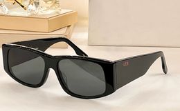 0100 Shield Sunglasses Shades Black/Dark Grey Lenses Men Women Summer Sunnies Lunettes de Soleil Glasses Occhiali da sole UV400 Eyewear