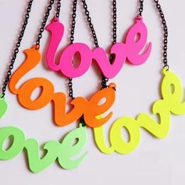 Pendant Necklaces Letter Chain Love Tag Necklace Accessories Jewellery First Round For Girlfriend 2024