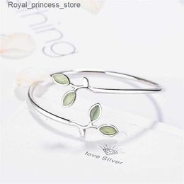 Charm Bracelets Bangle Beautiful Sprout Exquisite Korean Style Fashion Sier Plated Jewellery s Literary Leaves Crystal Bangles Sb140bangle Q240321