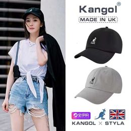 designer Kangaroo kangol hat Duck Tongue Hat Mens and Womens Same Spring and Summer Black and White Sunshade Small Face Ins Tide Brand Baseball Cap