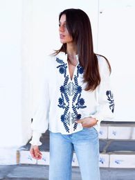 Women's Blouses Fashion Print Embroidery Loose T-shirt Chic Long Sleeve V Neck Tee 2024 Spring Office Ladies Commuting All-match Tops