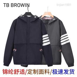 Giacche da uomo Browin TB nuova giacca a quattro barre (versione coreana) giacca casual con cappuccio