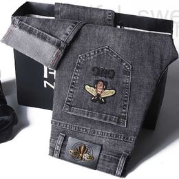 Jeans da uomo firmati Designer Brand Primavera ed estate Pantaloni grigi ricamati moda elastica sottile E5CC P2DA