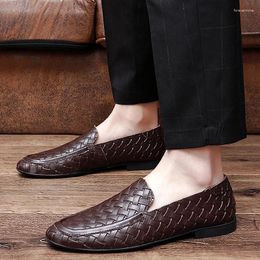 Casual Shoes Men's Summer Mocassins Soft Leather Breathable Loafers Slip-on Ultra Light Flats Man Size 37-45 Lightweight Comfy