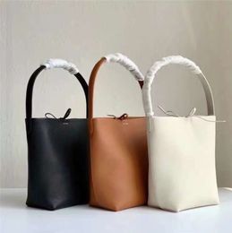 2 Size the row tote bag for woman Luxurys handbag designer shoulder bucket Womens Genuine Leather pochette crossbody clutch